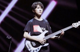 易烊千玺在娱乐圈没人敢潜是真的吗？易烊千玺在娱乐圈的名气如何？