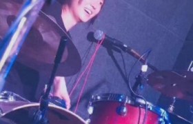 草东没有派对女鼓手蔡忆凡是怎么死的是自杀还是得什么病死的？