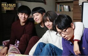 《鱿鱼游戏》姜晓扮演者是《请回答1988》李东辉的女朋友吗？