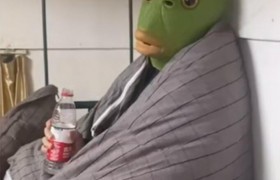 戴绿头鱼头套是什么意思什么梗出处是哪里怎么火起来的？