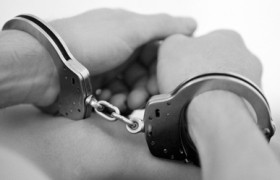 “玛莎拉蒂撞宝马”嫌疑人谭某某亲诉讲述事发经过和当时心理状态