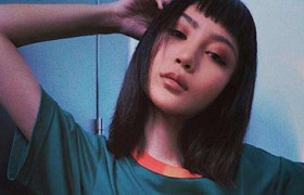 抖音歌曲有些人真的快乐连眼泪都是甜的是什么歌去叫什么歌名