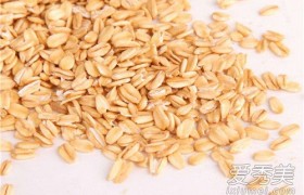 即食燕麦片成分是什么经常吃有没有营养和自己煮的麦片哪种好？