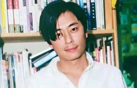王杰2001年后嗓子变了谁下的毒，事情是真的假的还是王杰编撰的？
