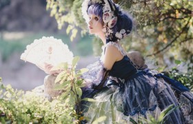 LO娘谢安然是干嘛的是谁怎么火起来的个人资料简历背景