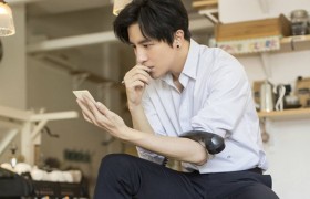 抖音歌曲歌词大意我可以陪你去远方别浪费我恨过你一场歌名叫啥