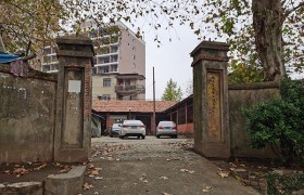 劳荣枝老家邻居发声谈20年前情况，劳荣枝父母家人是谁干嘛的