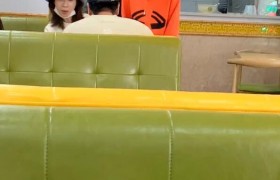 张亮寇静9月曾同游是真的吗是真离婚还是假离婚，还是为了孩子？