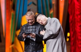 《欢乐喜剧人》第五季赛制是怎样的？张云雷一语点破张鹤伦会晋级