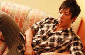 清水健绿汁事件是怎么回事女主是谁拍过什么电影，清水健怎么保持