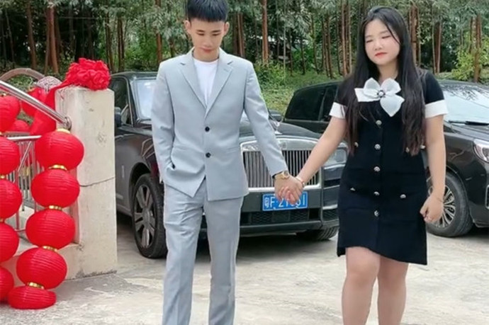 网红陈三废家庭背景